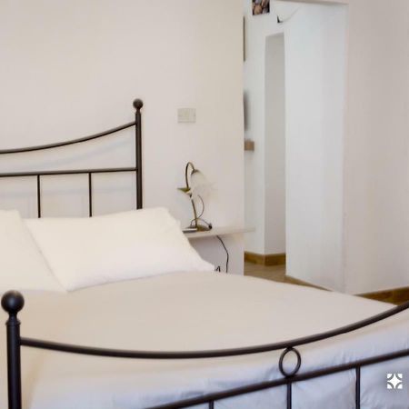 Il Pendio Apartment Castellaneta Bagian luar foto