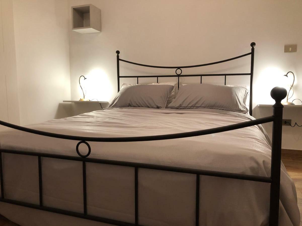 Il Pendio Apartment Castellaneta Bagian luar foto